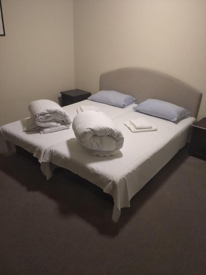 Zlaty Kriz Hotel กาปลิตเซ ภายนอก รูปภาพ